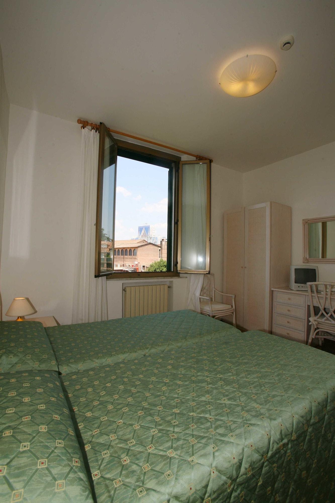 B&B Duomo Siena Bagian luar foto
